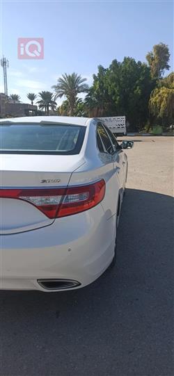 Hyundai Azera